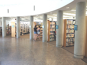 Pacific Beach/Taylor Branch Library; Express Collection books